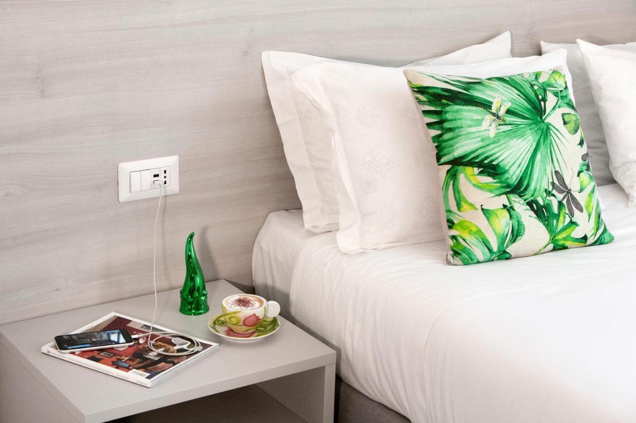 Апартаменти Piazza Tasso Max 1 Сорренто Екстер'єр фото